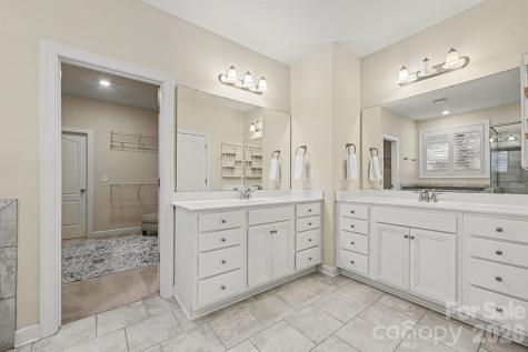 127 Smithfield Drive Charlotte NC 28270