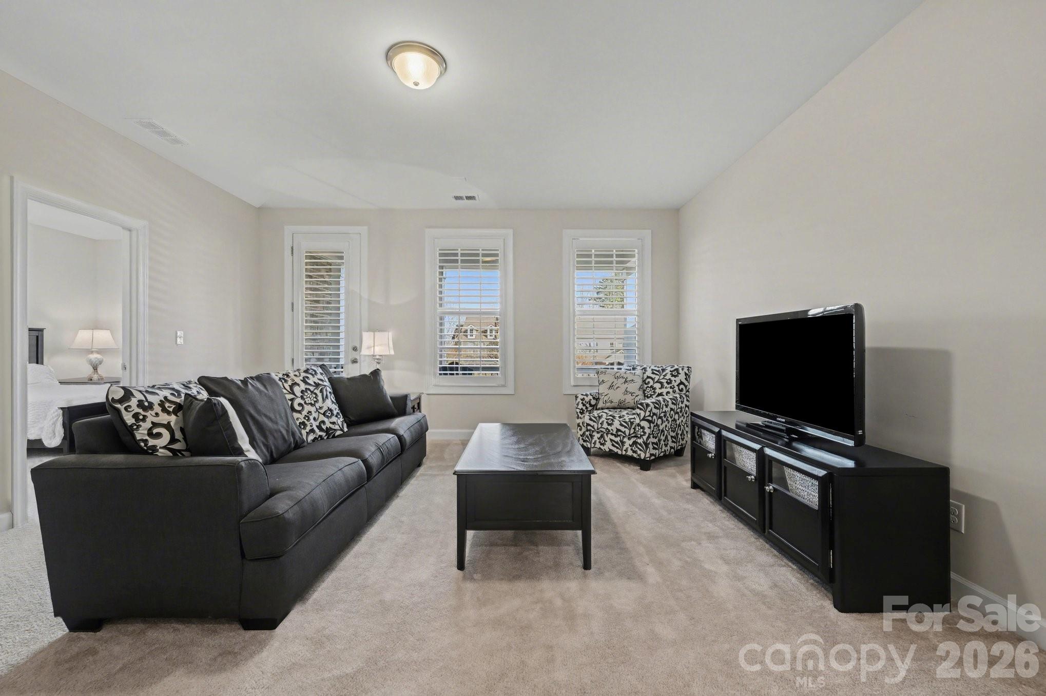 127 Smithfield Drive Charlotte NC 28270