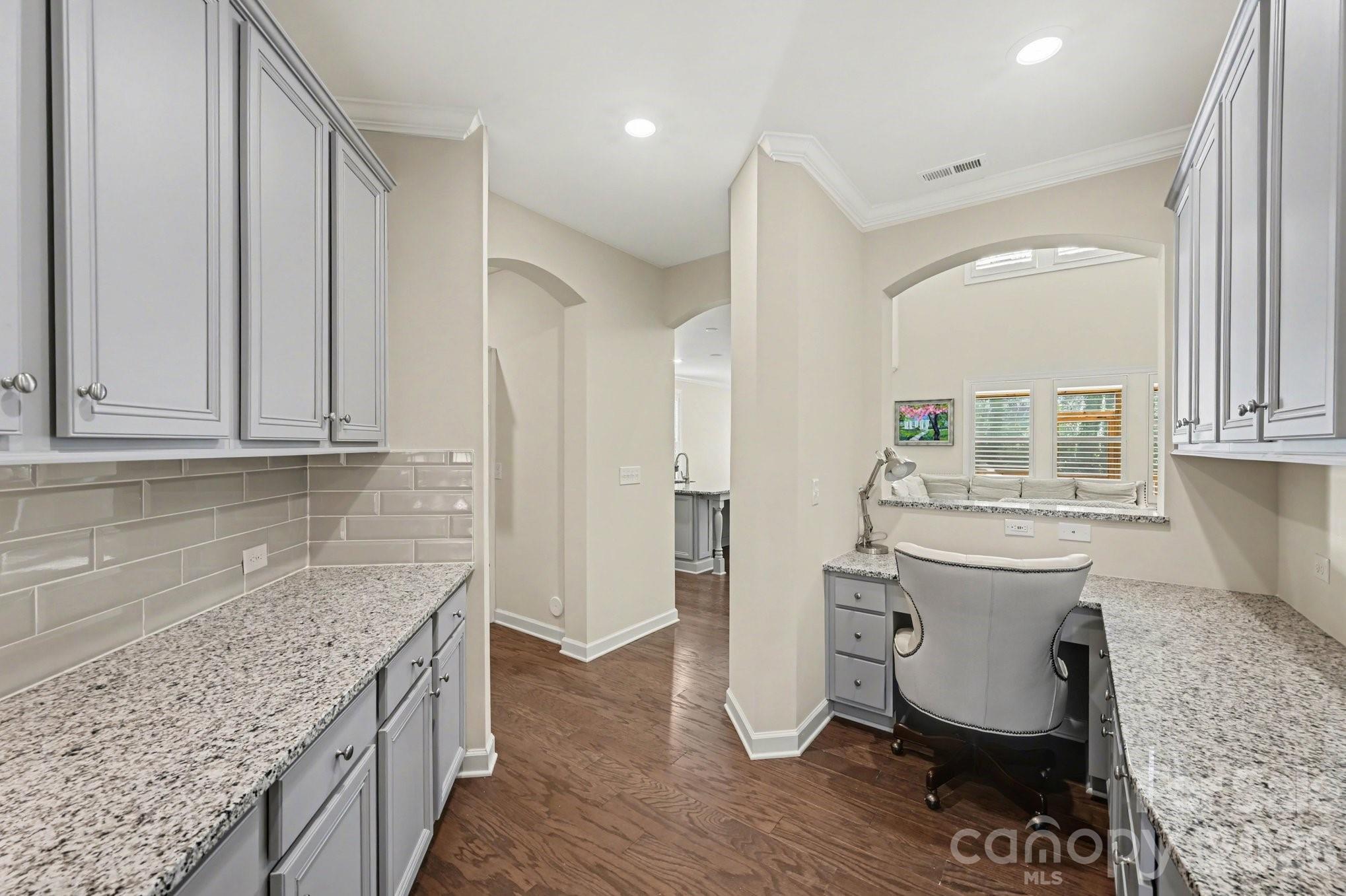 127 Smithfield Drive Charlotte NC 28270