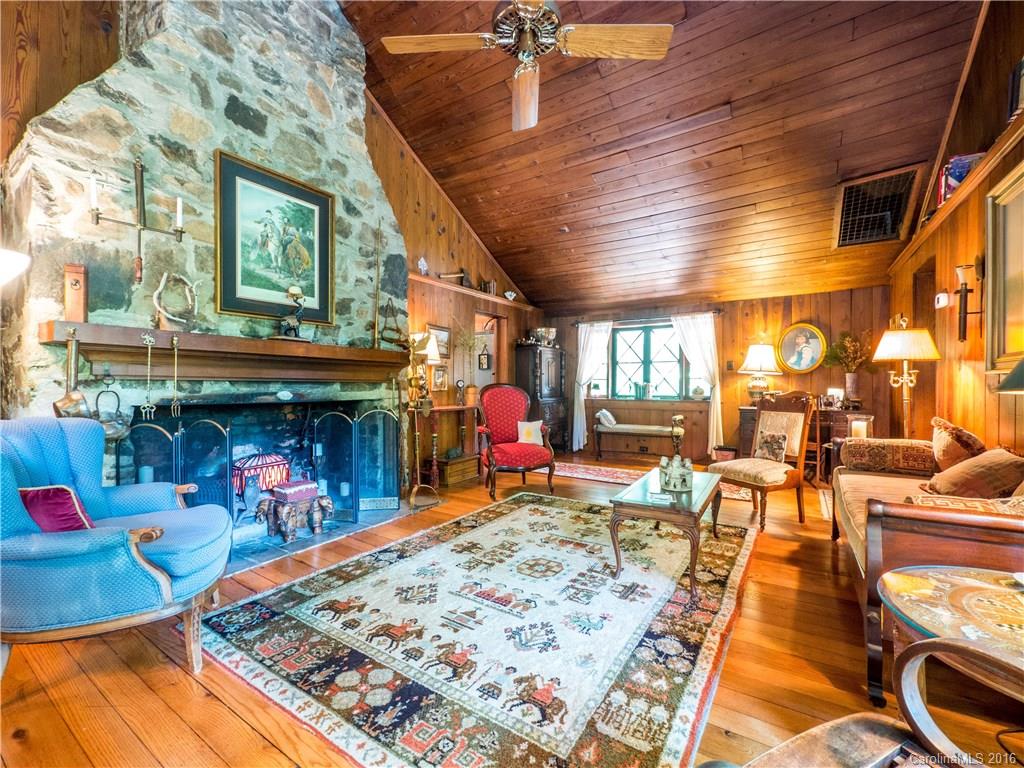 6422 Sharon Hills Road Charlotte NC 28210