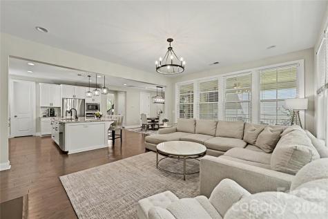 17403 Saranita Lane Charlotte NC 28278