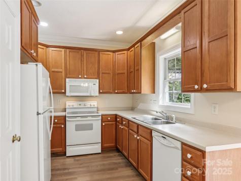 888 West Pointe Drive Asheville NC 28806