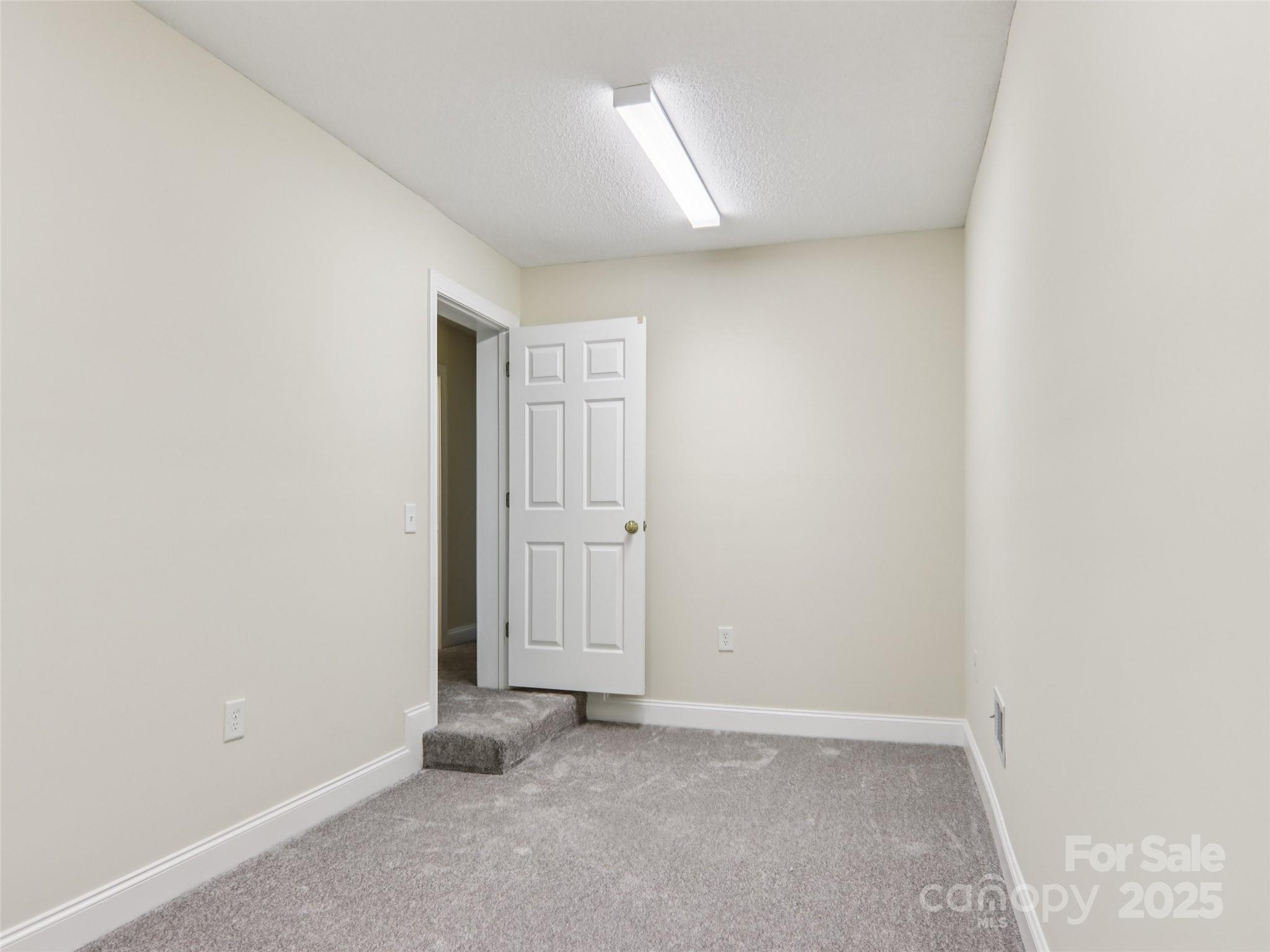 888 West Pointe Drive Asheville NC 28806