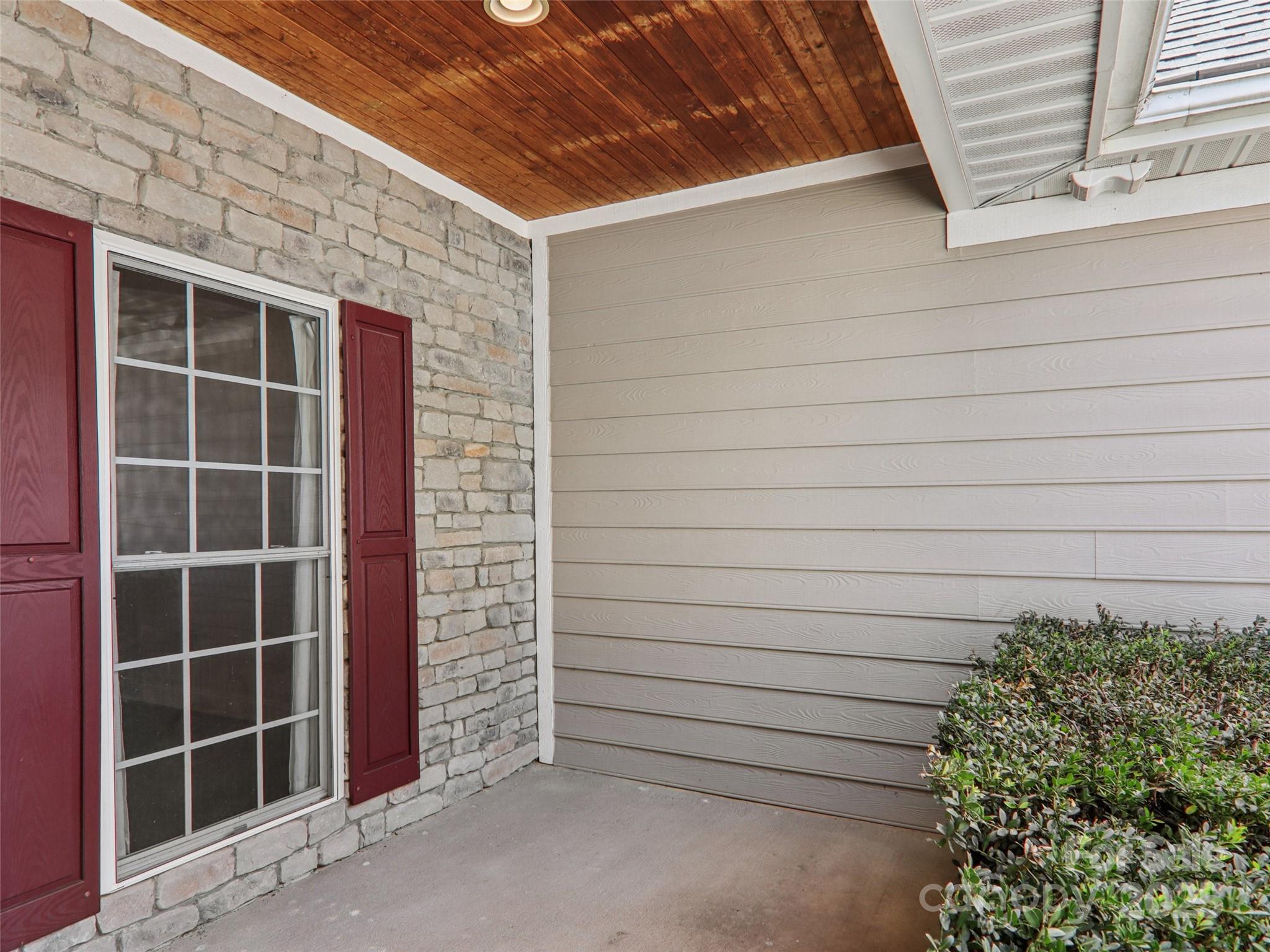 888 West Pointe Drive Asheville NC 28806