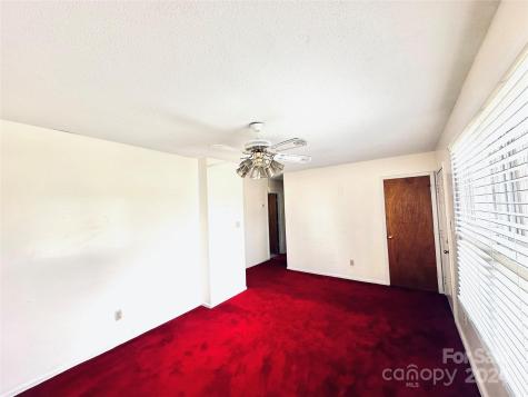 612 Drive Martin Luther King Jr Avenue Enfield NC 27823