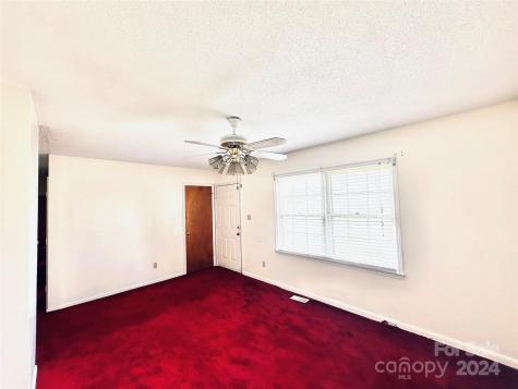 612 Drive Martin Luther King Jr Avenue Enfield NC 27823