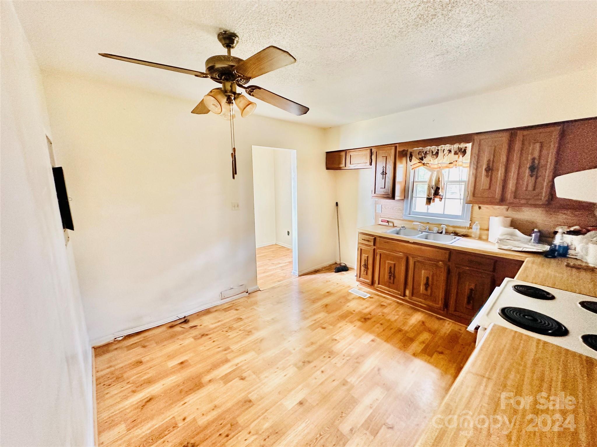 612 Drive Martin Luther King Jr Avenue Enfield NC 27823