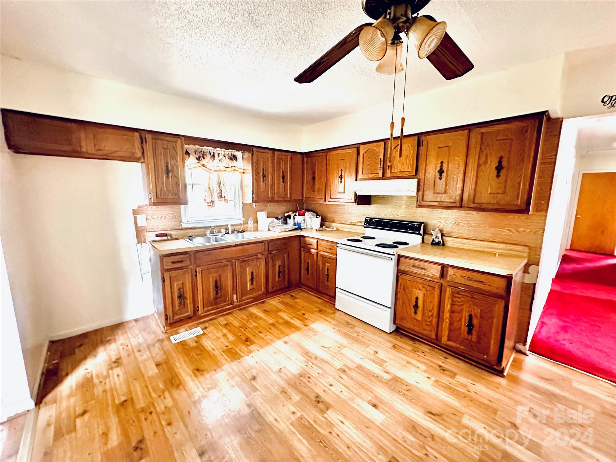 612 Drive Martin Luther King Jr Avenue Enfield NC 27823