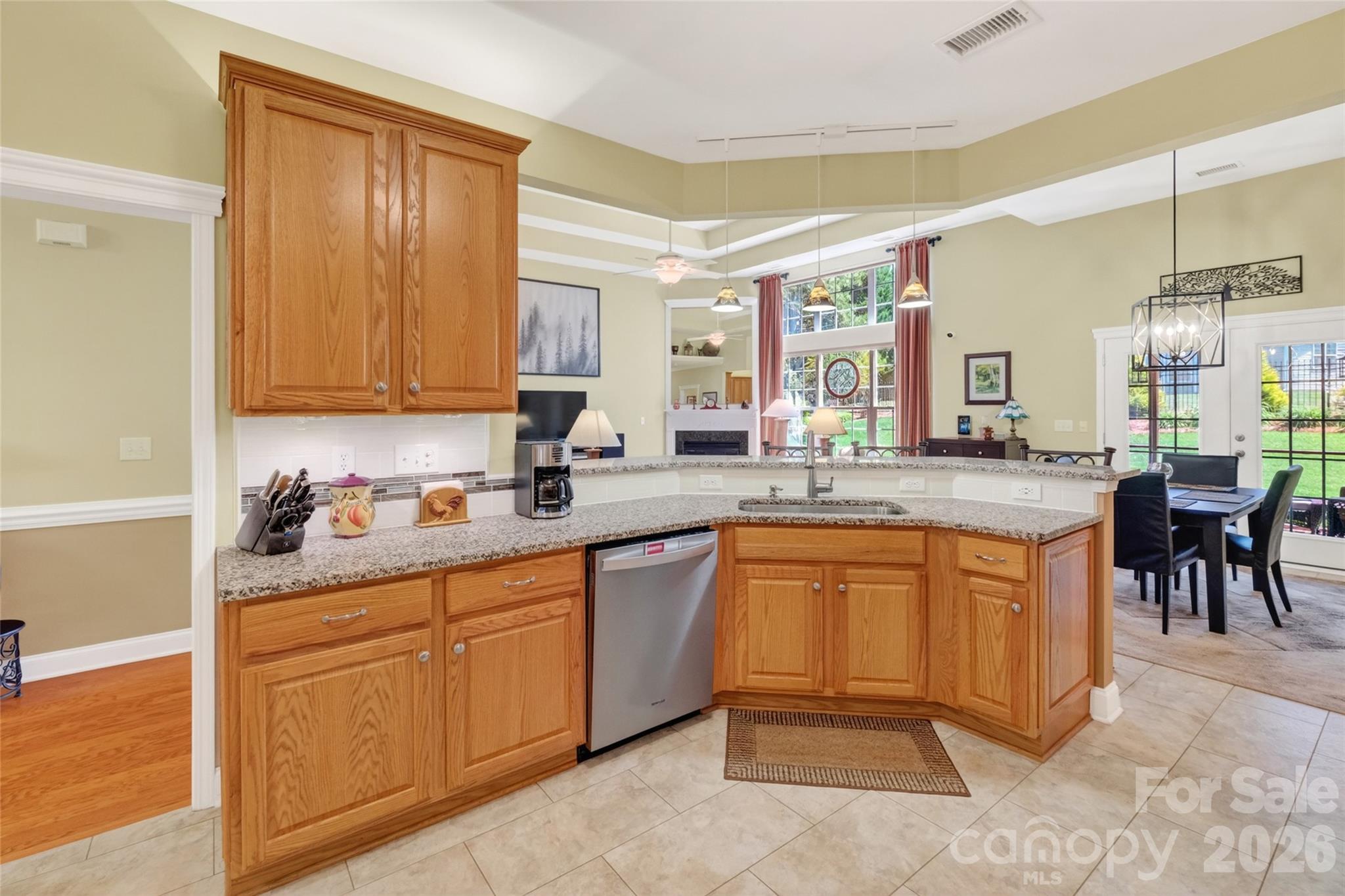 1005 Feather Oak Lane Matthews NC 28104