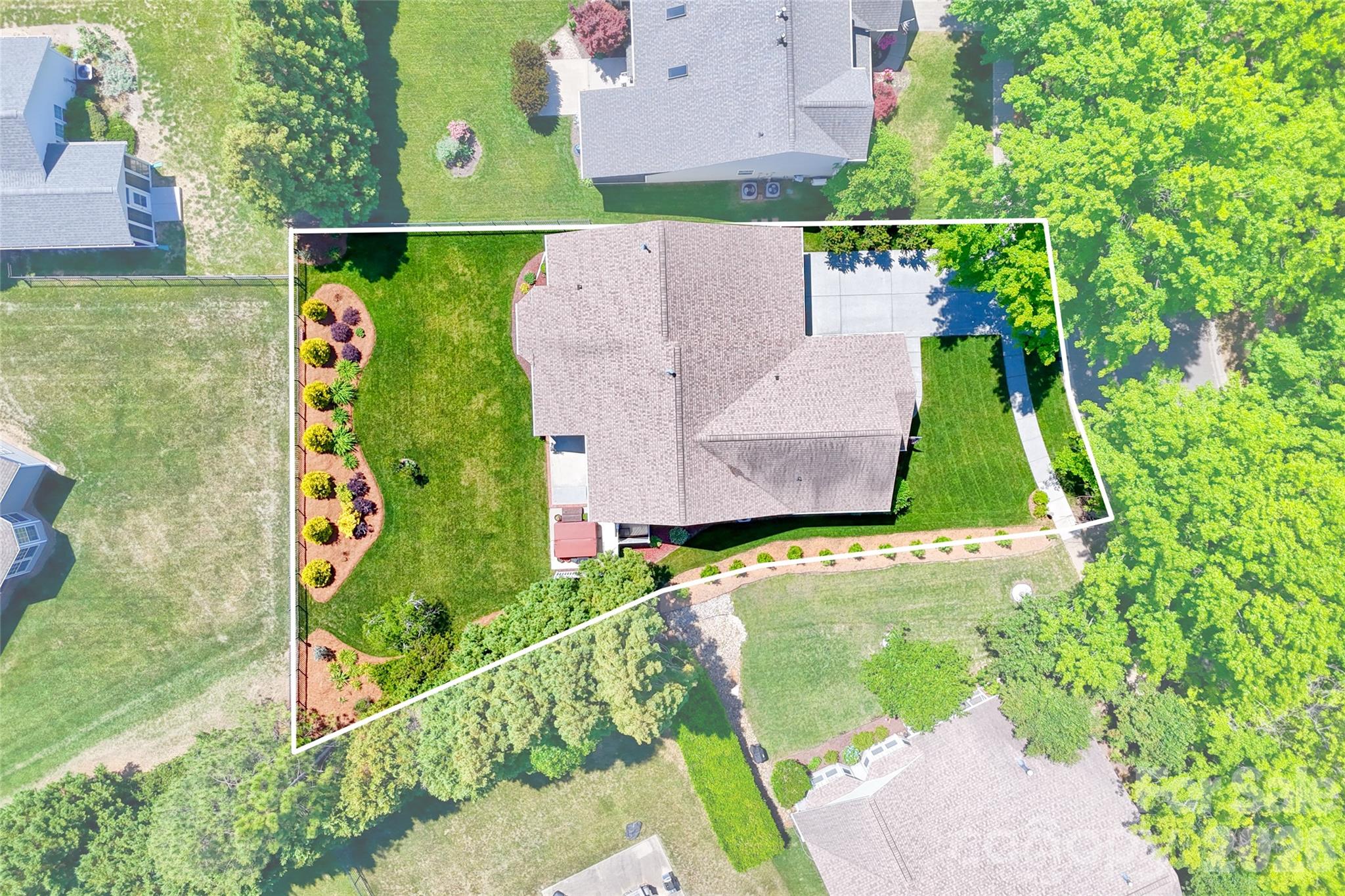 1005 Feather Oak Lane Matthews NC 28104