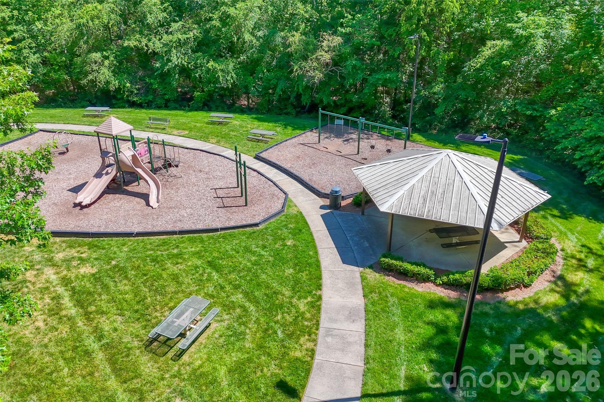1005 Feather Oak Lane Matthews NC 28104