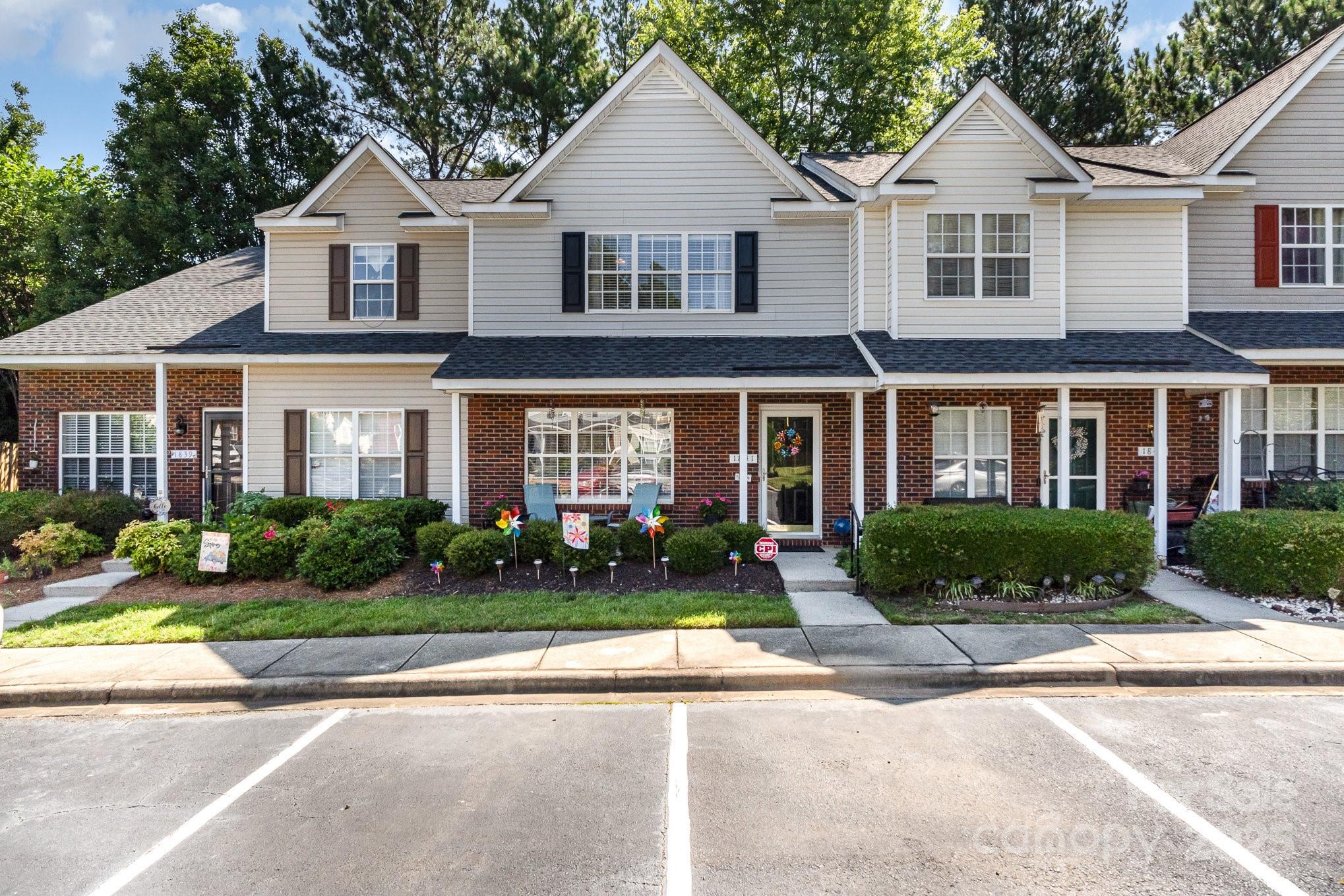 1841 Birch Heights Court Charlotte NC 28213