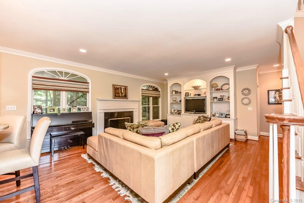 4615 Messian Court Charlotte NC 28210