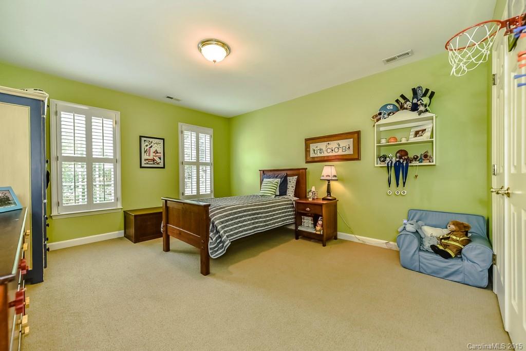 4615 Messian Court Charlotte NC 28210