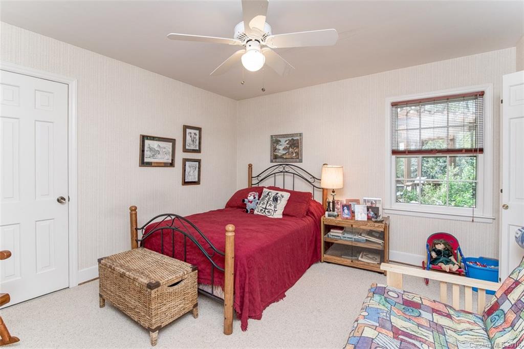2501 Knollwood Road Charlotte NC 28211