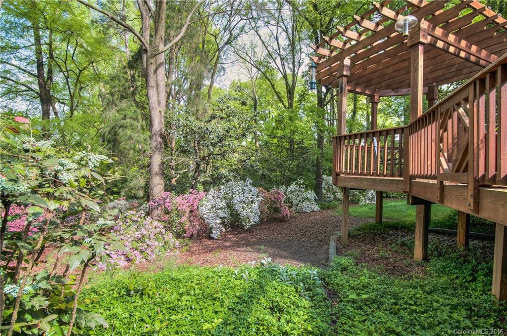 2501 Knollwood Road Charlotte NC 28211