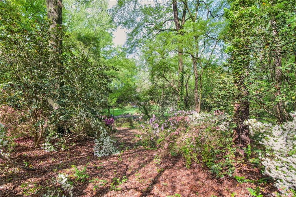 2501 Knollwood Road Charlotte NC 28211