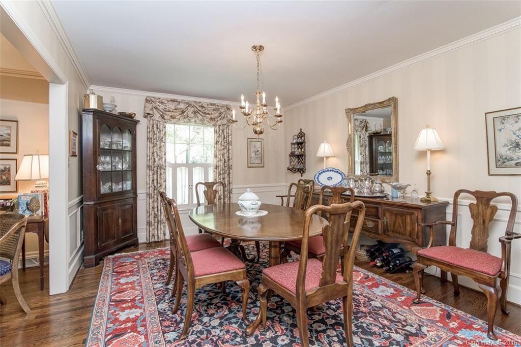 2501 Knollwood Road Charlotte NC 28211