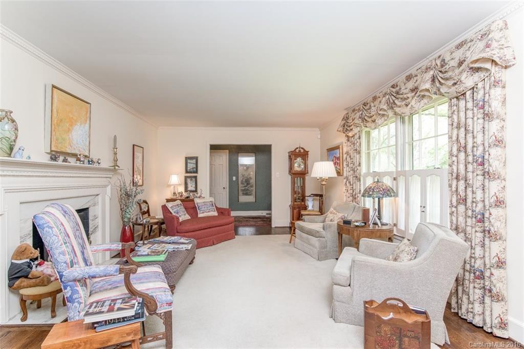 2501 Knollwood Road Charlotte NC 28211