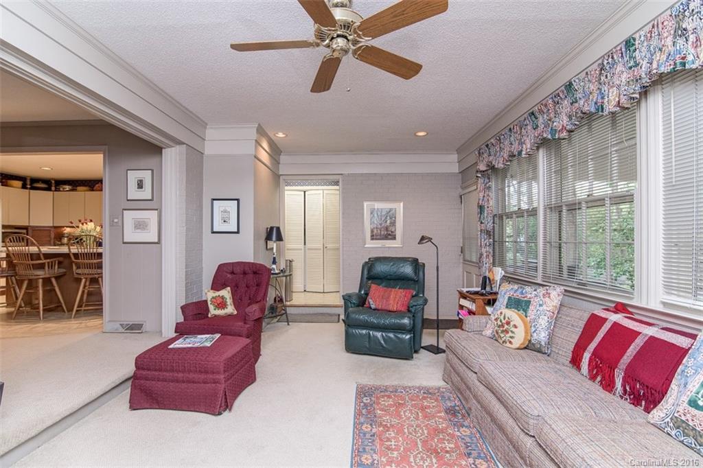 2501 Knollwood Road Charlotte NC 28211