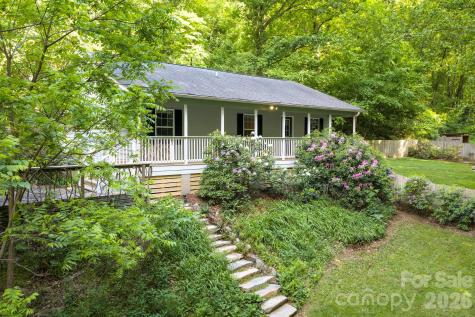 30 Lawterdale Circle Asheville NC 28804
