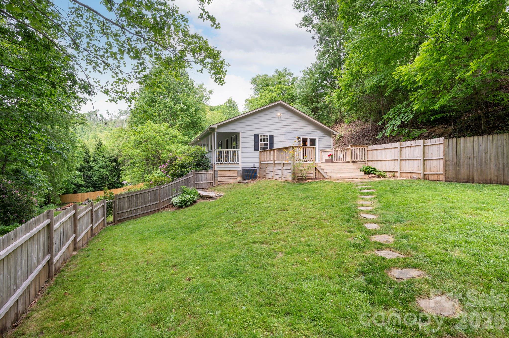 30 Lawterdale Circle Asheville NC 28804