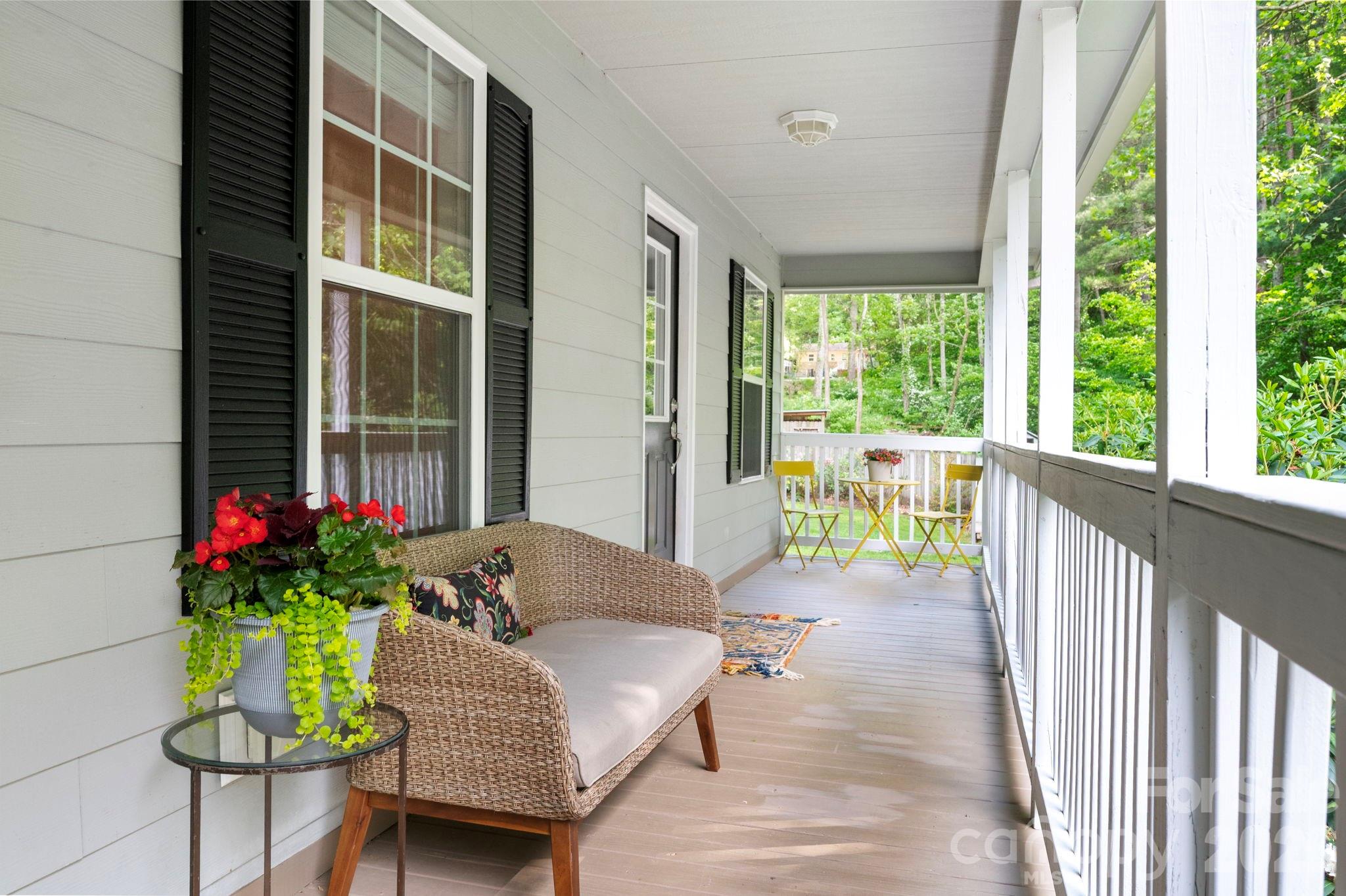 30 Lawterdale Circle Asheville NC 28804