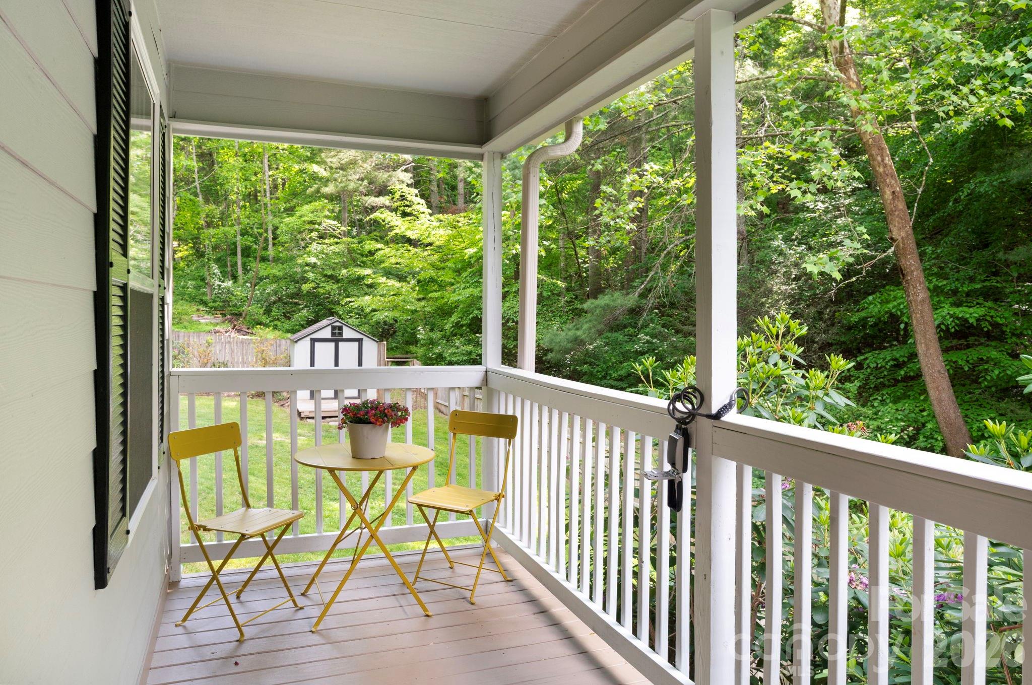 30 Lawterdale Circle Asheville NC 28804