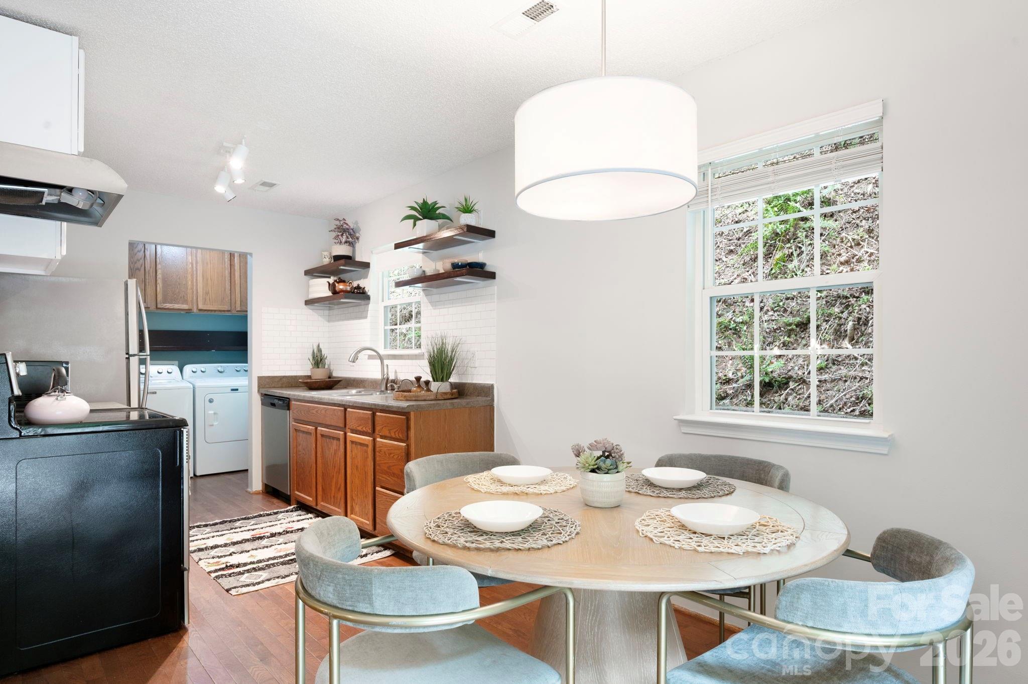 30 Lawterdale Circle Asheville NC 28804