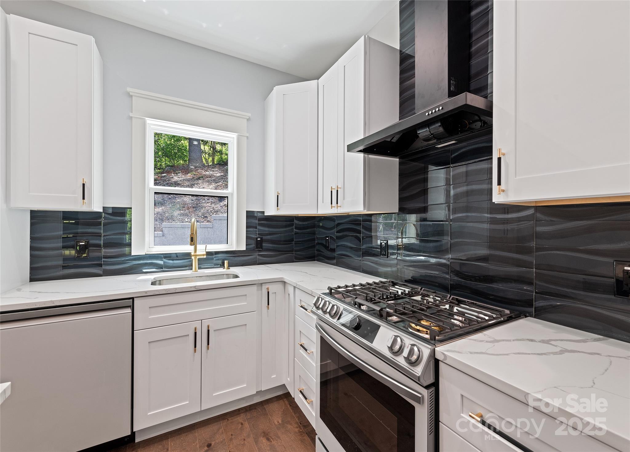 18 Winterhawk Drive Arden NC 28704