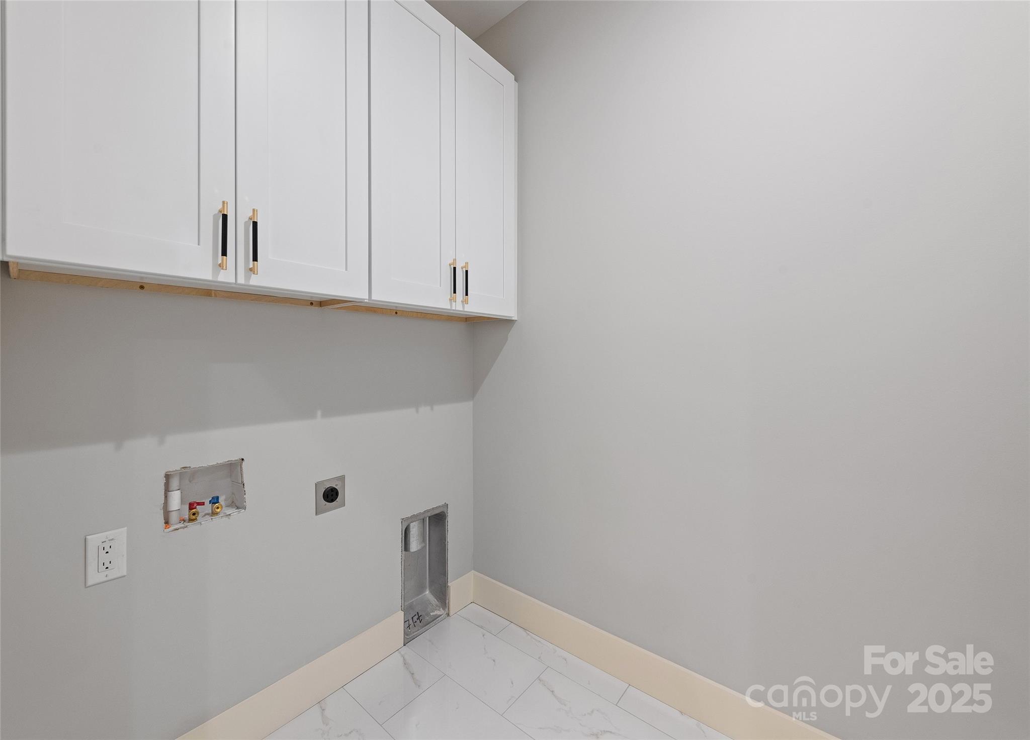 18 Winterhawk Drive Arden NC 28704