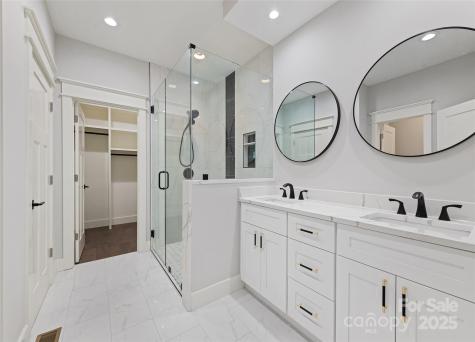 18 Winterhawk Drive Arden NC 28704