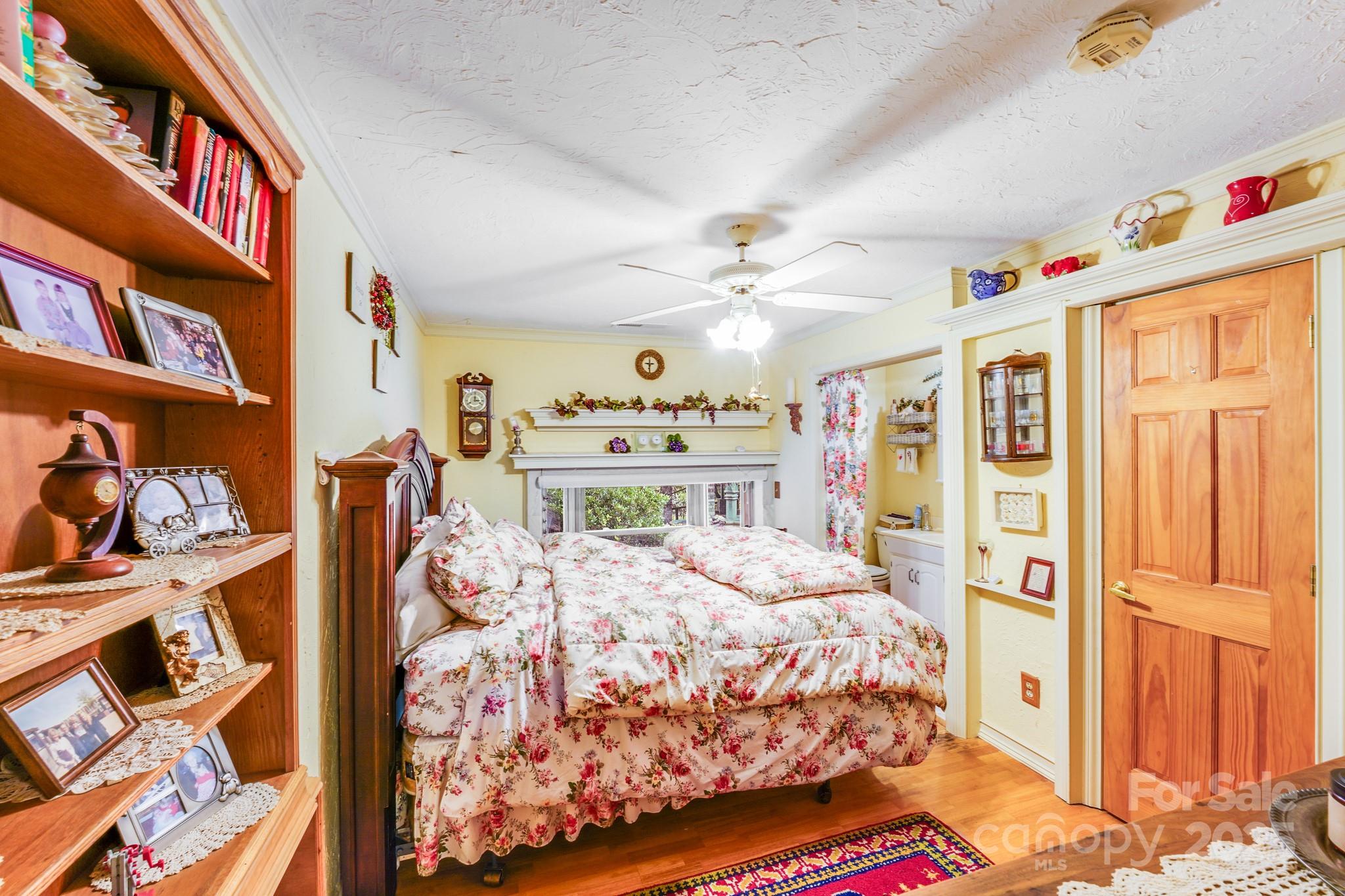 223 Millwood Lane Charlotte NC 28270
