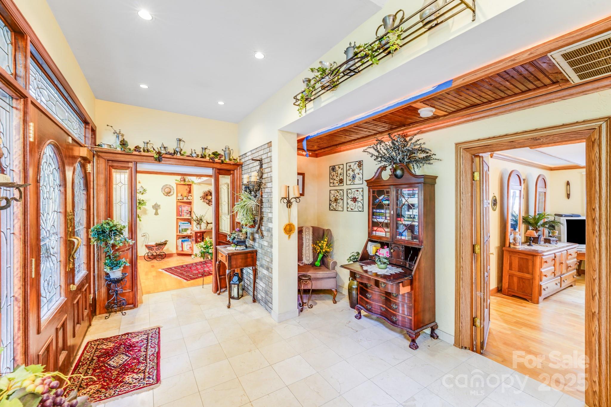 223 Millwood Lane Charlotte NC 28270