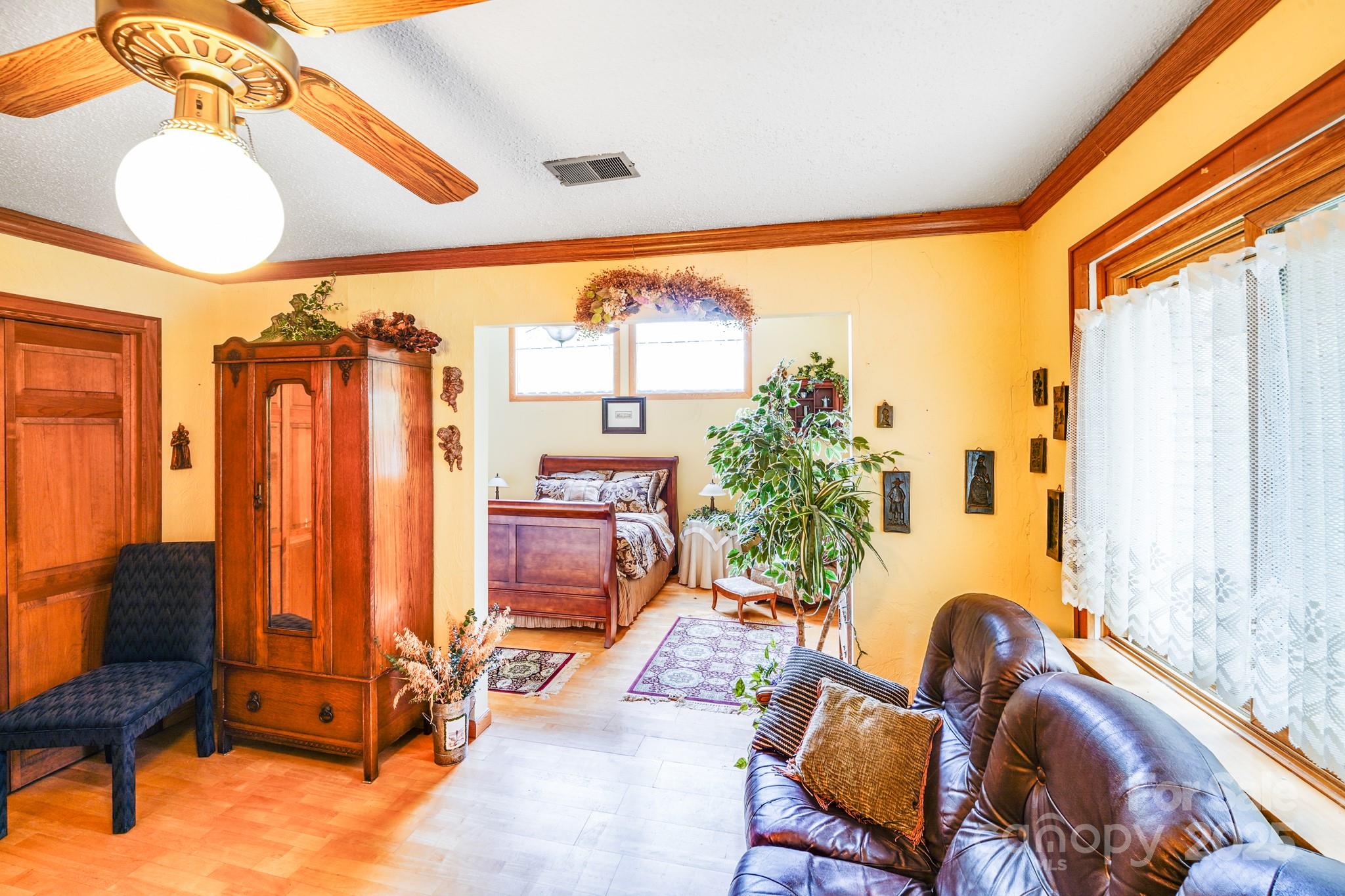 223 Millwood Lane Charlotte NC 28270