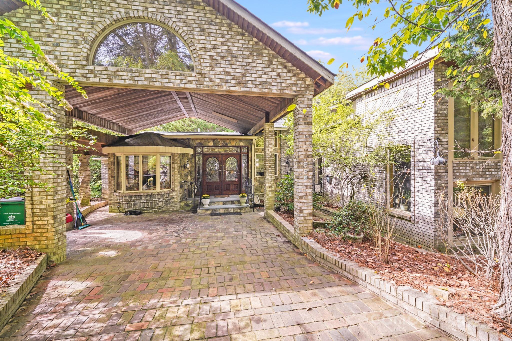 223 Millwood Lane Charlotte NC 28270
