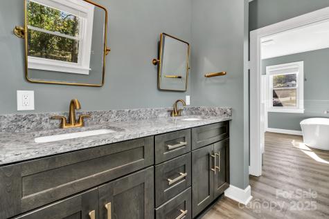 14 Mineral Springs Road Asheville NC 28805