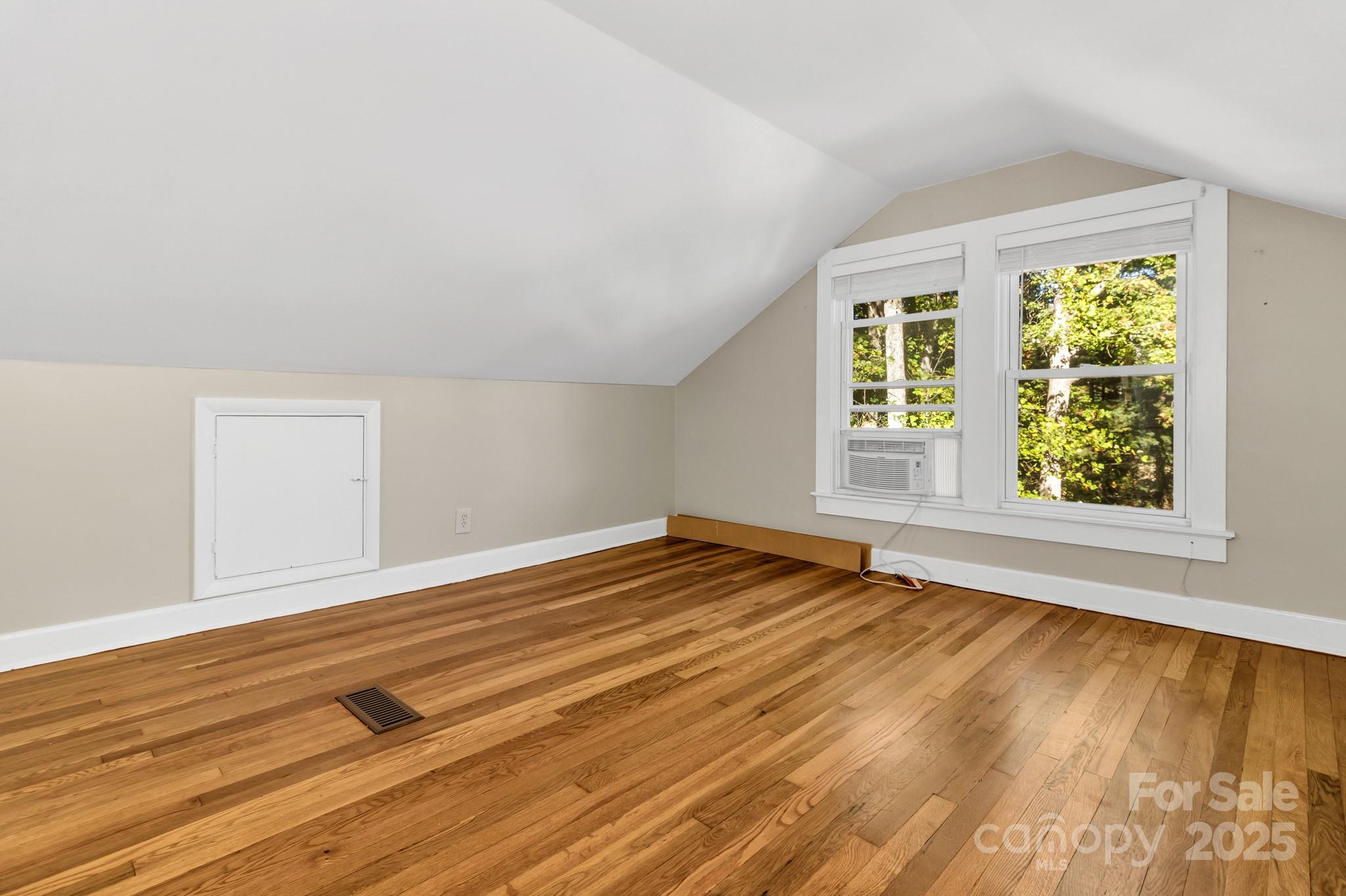 14 Mineral Springs Road Asheville NC 28805