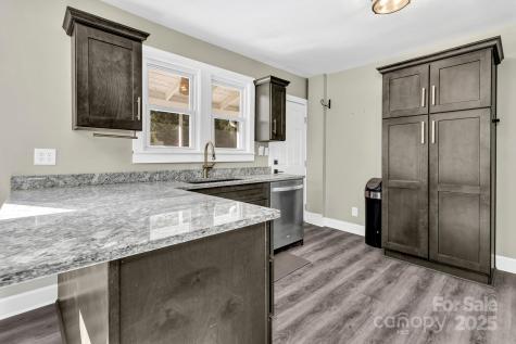 14 Mineral Springs Road Asheville NC 28805