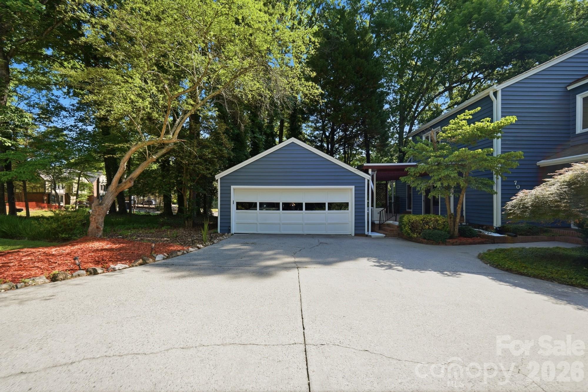 7045 Burlwood Road Charlotte NC 28211