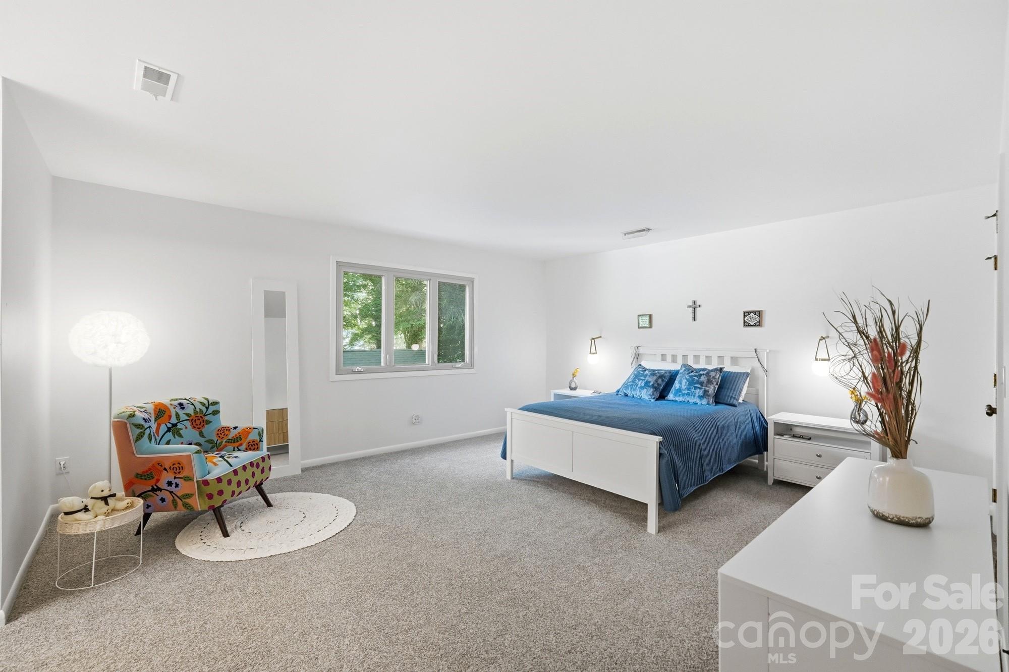 7045 Burlwood Road Charlotte NC 28211