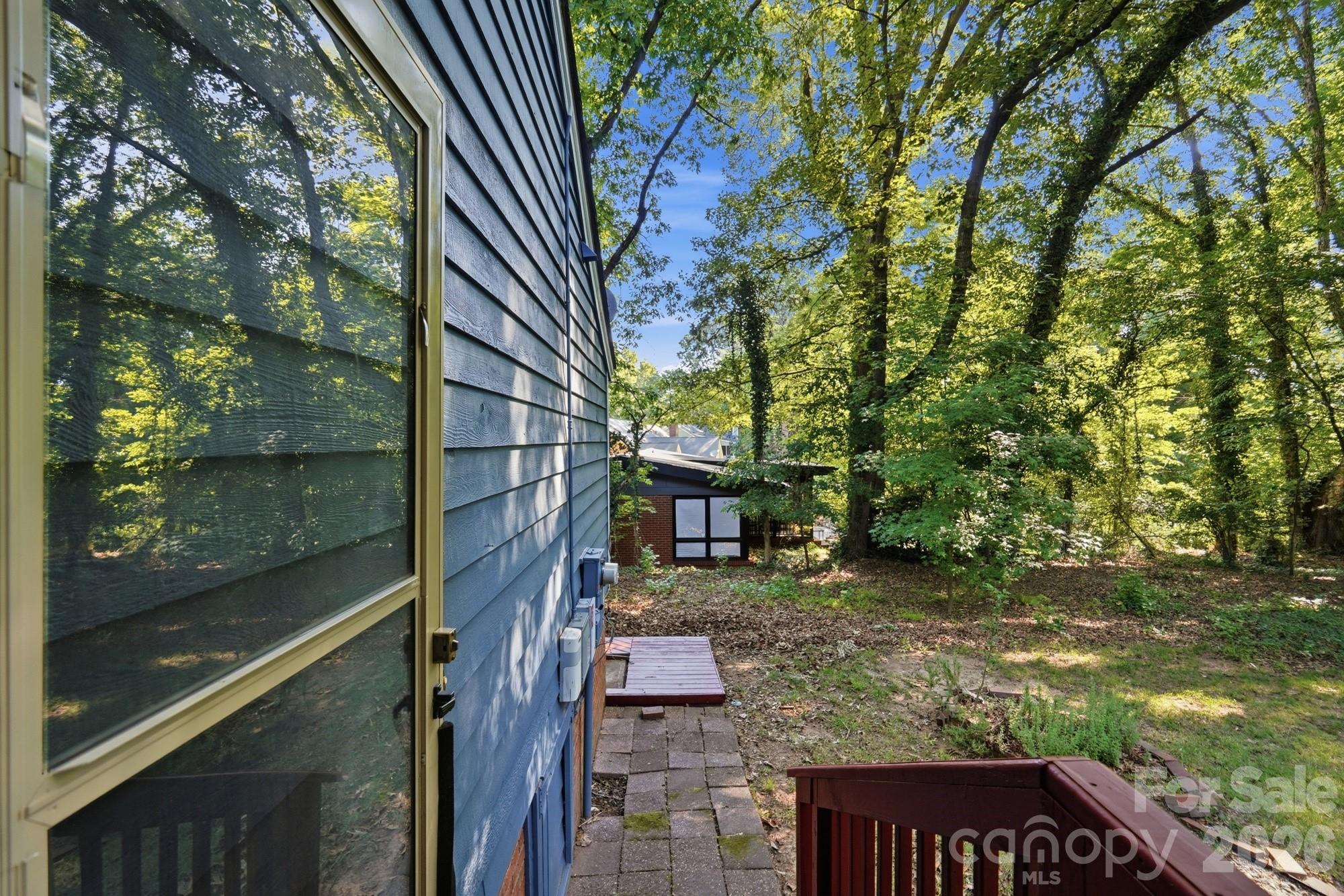 7045 Burlwood Road Charlotte NC 28211