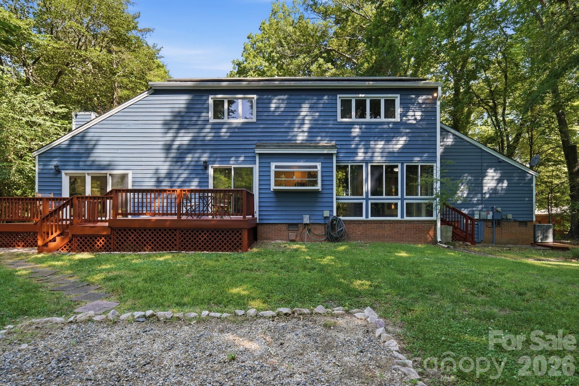 7045 Burlwood Road Charlotte NC 28211