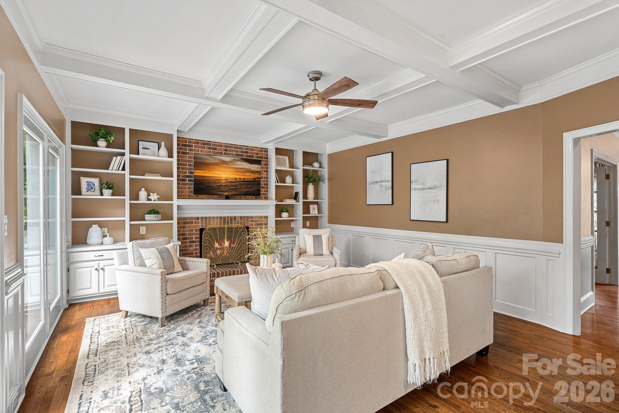 2512 Monteiane Drive Charlotte NC 28270
