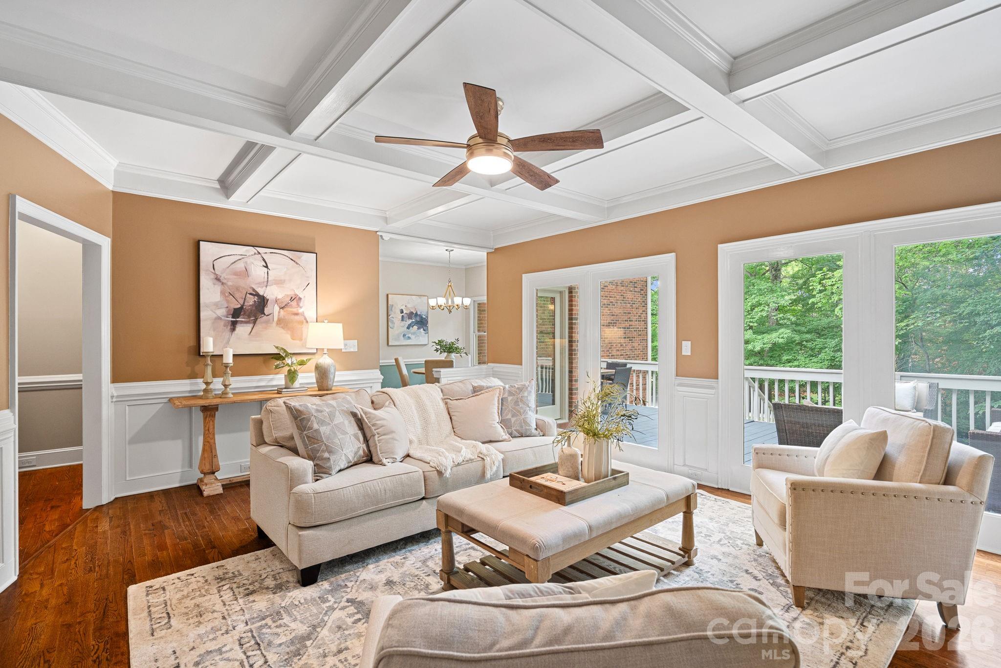 2512 Monteiane Drive Charlotte NC 28270