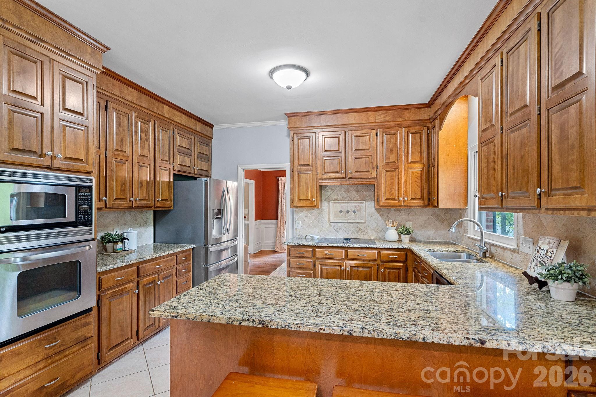 2512 Monteiane Drive Charlotte NC 28270