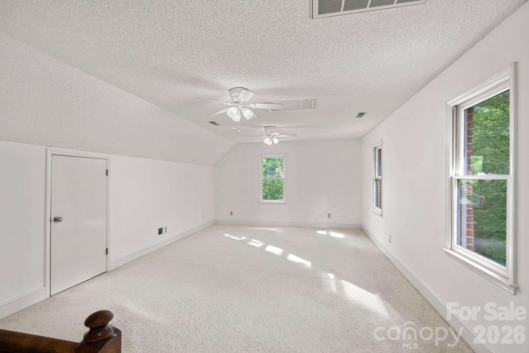 2512 Monteiane Drive Charlotte NC 28270