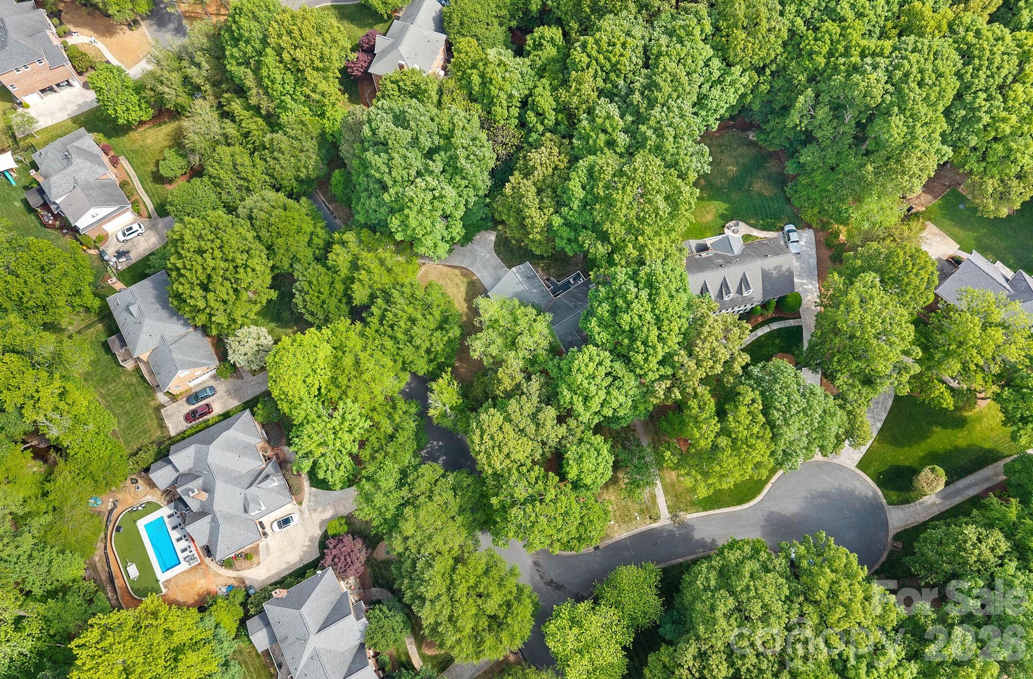 2512 Monteiane Drive Charlotte NC 28270