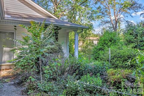 105 Amelia Drive Hendersonville NC 28792