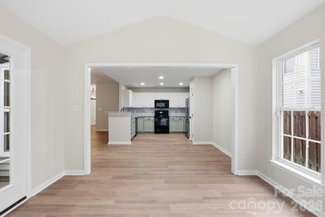 5123 Sunburst Lane Charlotte NC 28213